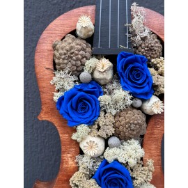 DEKORATİF AHŞAP KEMAN MAVİ SOLMAYAN GÜL